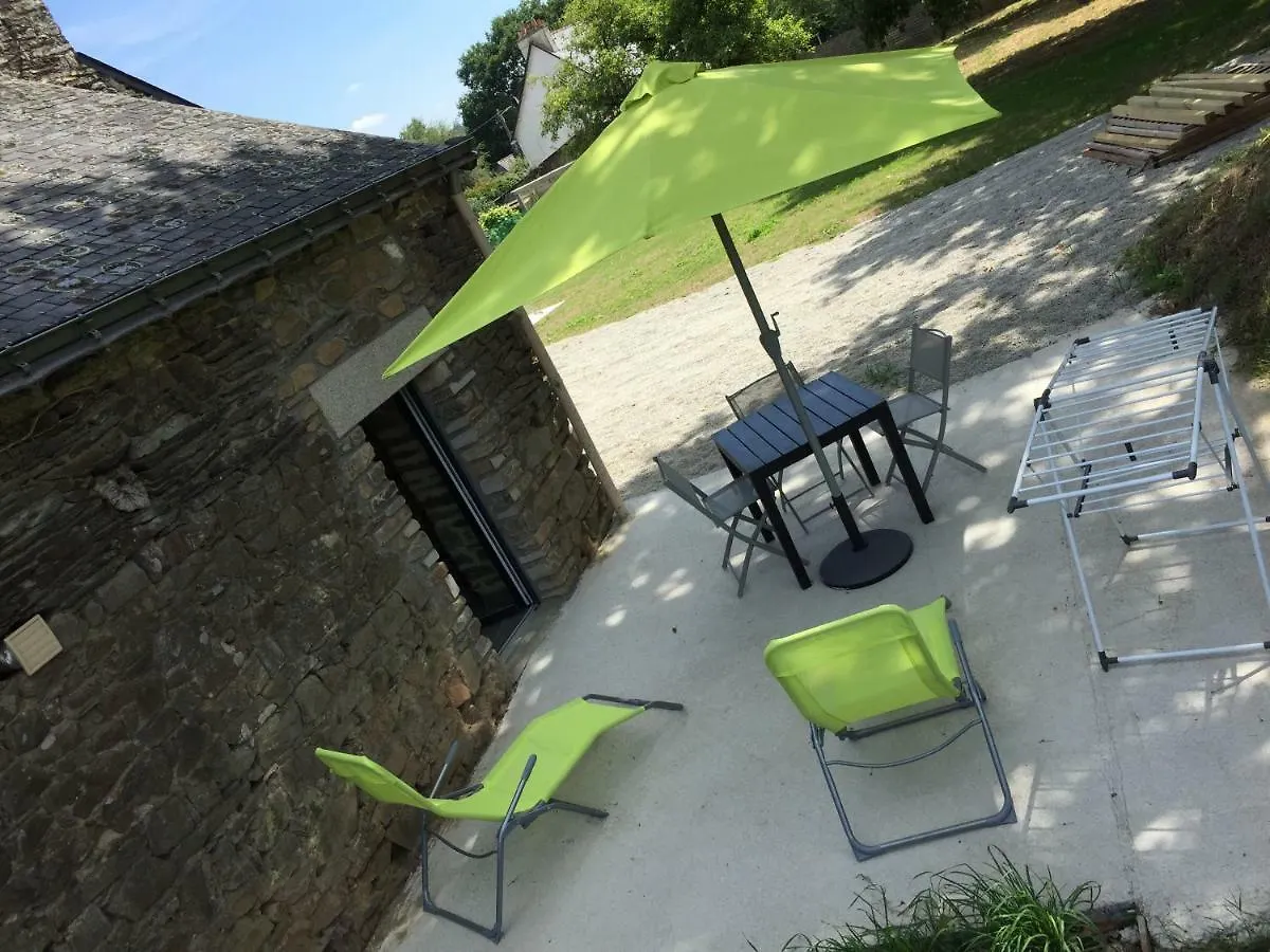 Callac Gite P 8 Villa Plumelec Holiday home
